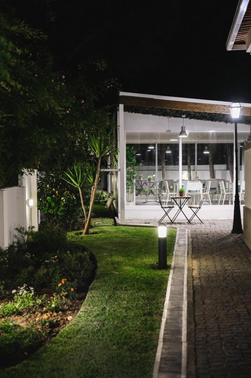 4U Lisbon VI Guesthouse Airport Exterior photo